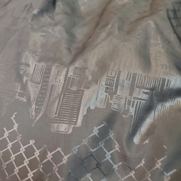 The North Face Hyvent 350 Down Puffer Jacket - Picture 10 of 14